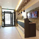 أفينيدا ماونتن لودجز في 4* كابرون