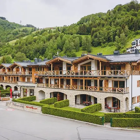 Avenida Mountain 4* Kaprun