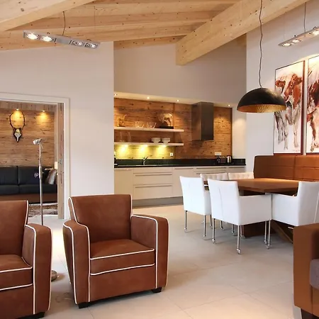 Aparthotel Avenida Mountain 4*