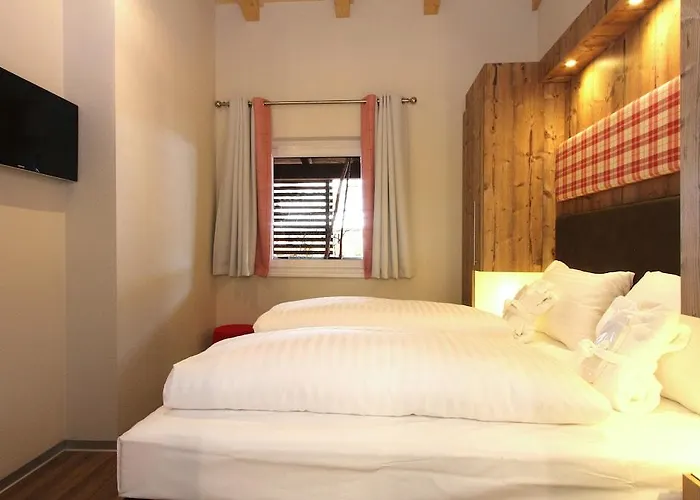 Aparthotel Avenida Mountain 4*